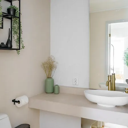 Apartamento The Luna Lounge, With Sauna