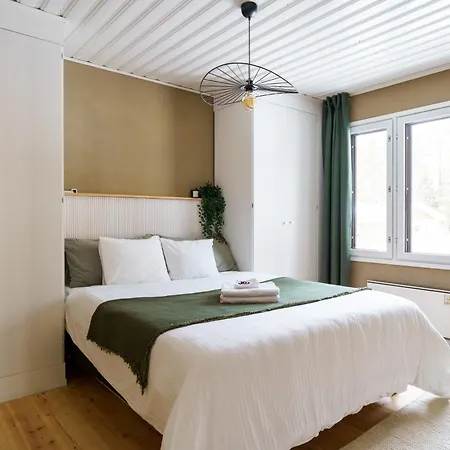 The Luna Lounge, With Sauna * 罗瓦涅米