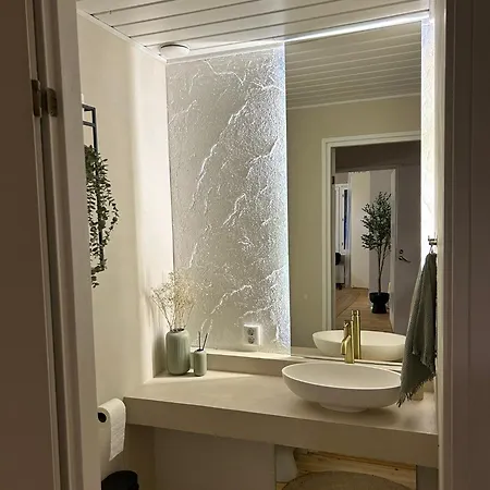 The Luna Lounge, With Sauna Apartamento *