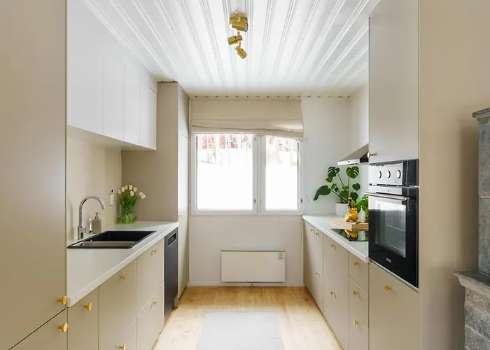 公寓 The Luna Lounge, With Sauna 罗瓦涅米