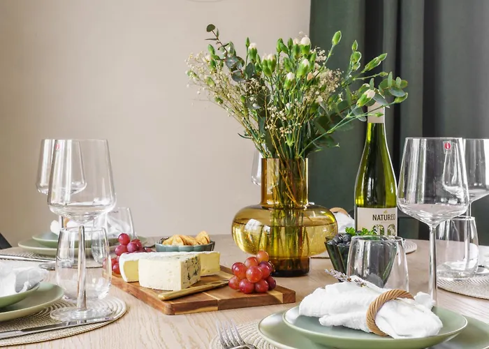 公寓 The Luna Lounge, With Sauna