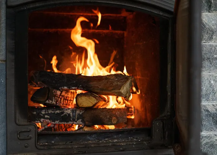 The Luna Lounge, With Sauna Apartment